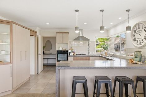 Photo of property in 37 Tomika Crescent, Papamoa Beach, Papamoa, 3118