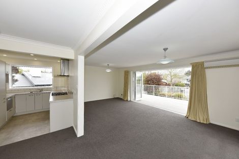 Photo of property in 1/14a Garreg Road, Fendalton, Christchurch, 8052