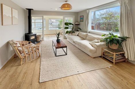 Photo of property in 41 Effingham Street, North New Brighton, Christchurch, 8083