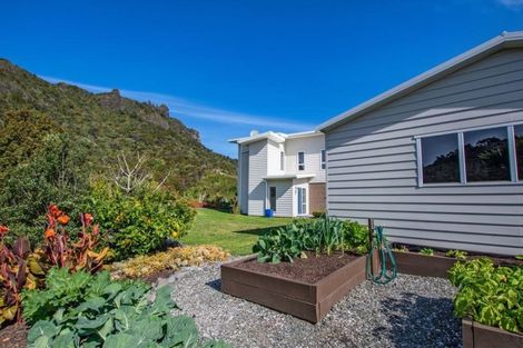 Photo of property in 16 Rangikorero Place, Whangarei Heads, Whangarei, 0174