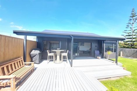 Photo of property in 541a Pukehina Parade, Pukehina, Te Puke, 3189