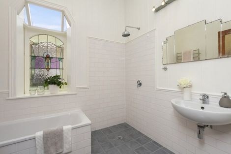 Photo of property in 22 St Albans Avenue, Mount Eden, Auckland, 1024