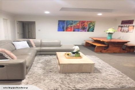 Photo of property in 34 Limes Avenue, Parklands, Christchurch, 8083