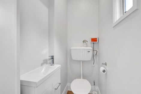 Photo of property in 34a Alberta Road, Glen Avon, New Plymouth, 4312