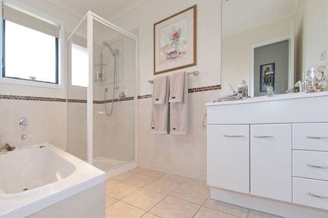 Photo of property in 91 Centennial Drive, Whitianga, 3510