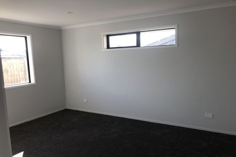 Photo of property in 22 Walter Lawry Road, Paerata, Pukekohe, 2124