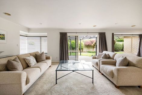 Photo of property in 22 Keswick Crescent, Huntington, Hamilton, 3210