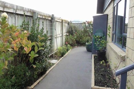 Photo of property in Henry Russell Estate, 16/36 Belgrove Drive, Waipukurau, 4200