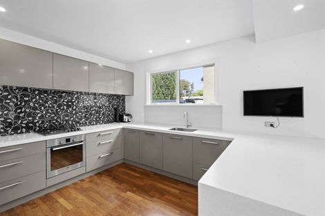 Photo of property in 205 Clyde Road, Burnside, Christchurch, 8053