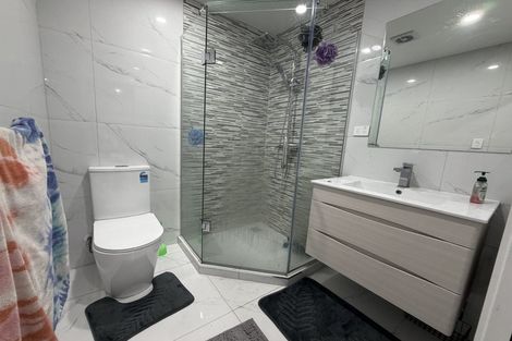 Photo of property in 11c Rountree Place, Conifer Grove, Takanini, 2112