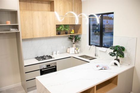 Photo of property in 16 Taiororua Avenue, Massey, Auckland, 0614