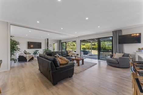 Photo of property in 4 Kanuka Grove, Kinloch, Taupo, 3377