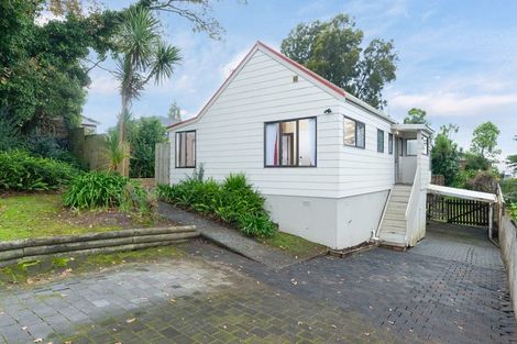Photo of property in 4 Cyclarama Crescent, Massey, Auckland, 0614