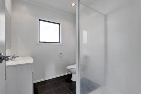 Photo of property in 40 Montague Grove, Stratford, 4332