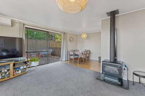 Photo of property in 13 Tahurangi Place, Spotswood, New Plymouth, 4310