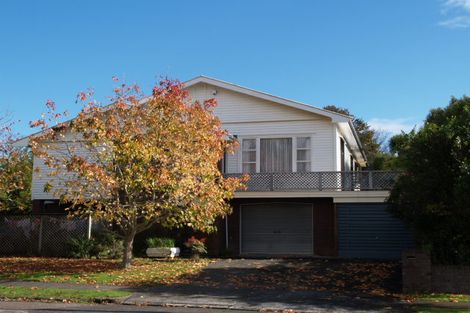 Photo of property in 66 Churchill Road, Cockle Bay, Auckland, 2014