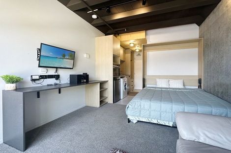 Photo of property in Vedado Apartments, 208/41 Hopper Street, Mount Cook, Wellington, 6011