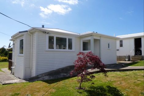 Photo of property in 13 Solway Street, Holmes Hill, Oamaru, 9401