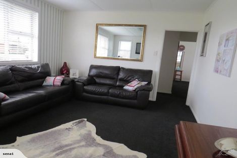Photo of property in 30 Montgomery Street, Feilding, 4702