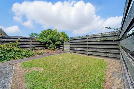 Photo of property in 1/41 Blacklock Avenue, Henderson, Auckland, 0612