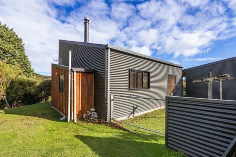 Photo of property in 18 Susan Lane, Kinloch, Taupo, 3377