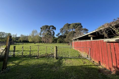 Photo of property in 92 Rahui Road, Otaki, 5512