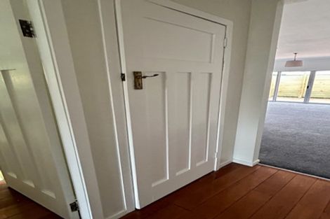 Photo of property in 27 Ava Street, Petone, Lower Hutt, 5012