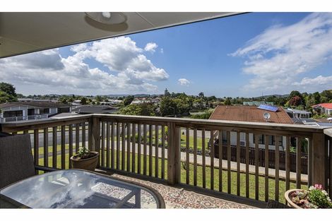 Photo of property in 195 Fairway Drive, Te Kamo, Kamo, 0112