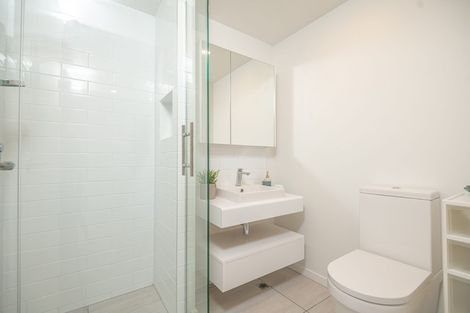 Photo of property in Pinnacle On Victoria, 1401/160 Victoria Street, Te Aro, Wellington, 6011