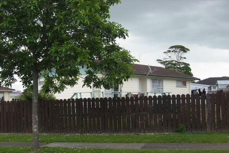 Photo of property in 71 John Walker Drive, Manurewa, Auckland, 2102