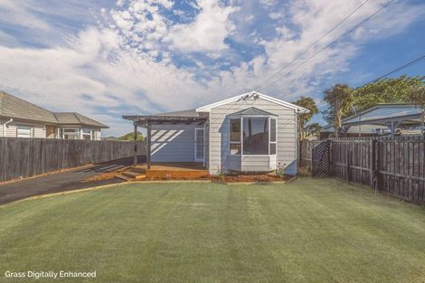 Photo of property in 75 Tedder Avenue, North New Brighton, Christchurch, 8083