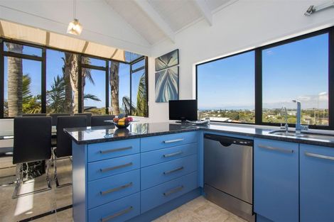 Photo of property in 11 Mayor View Terrace, Waihi Beach, 3611