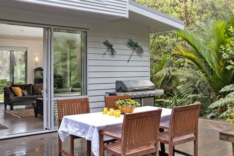 Photo of property in 190a Huia Road, Titirangi, Auckland, 0604