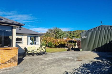 Photo of property in 136 Esplanade, Kaikoura, 7300