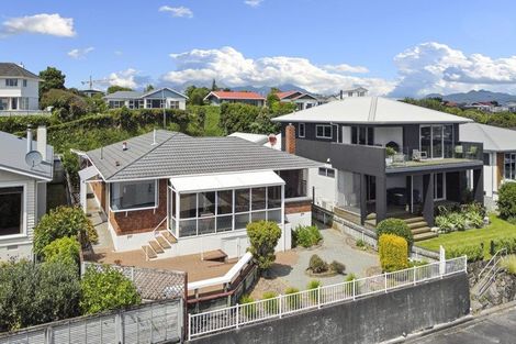 Photo of property in 412 Devon Street West, Lynmouth, New Plymouth, 4310