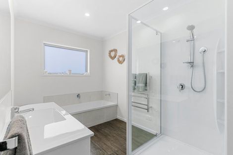 Photo of property in 10 Bayside Lane, Parua Bay, 0174