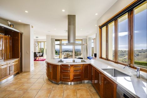 Photo of property in 245 Te Mata Peak Road, Havelock North, 4130