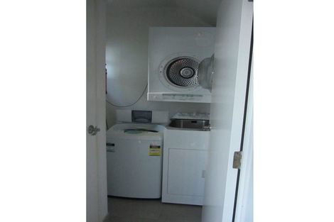 Photo of property in 71b Rosecamp Road, Beach Haven, Auckland, 0626