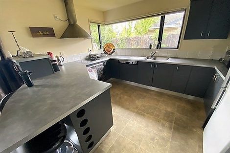 Photo of property in 74 Hounslow Street, Ilam, Christchurch, 8041