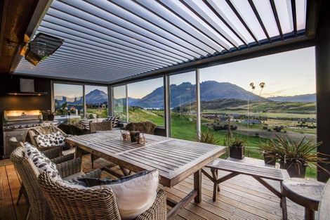 Photo of property in 5 Kintyre Court, Jacks Point, Queenstown, 9371