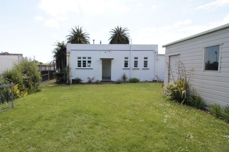 Photo of property in 362 Oxford Street, Levin, 5510
