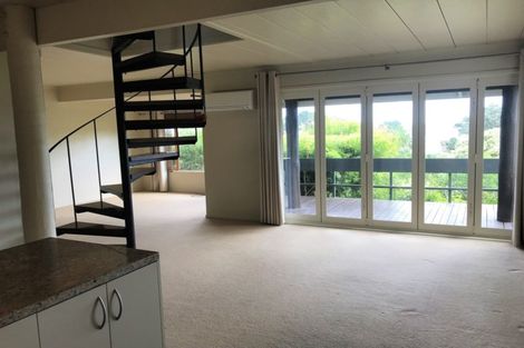 Photo of property in 1/39 Brigantine Drive, Beach Haven, Auckland, 0626