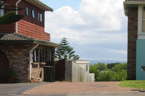 Photo of property in 27 Gilfillan Street, Blockhouse Bay, Auckland, 0600