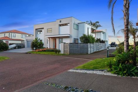 Photo of property in 28 Waterford Avenue, Ohope, 3121