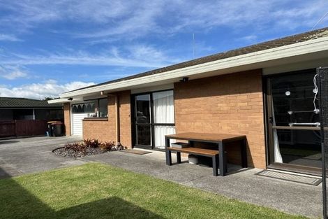 Photo of property in 3/60 Third Avenue, Tauranga, 3110