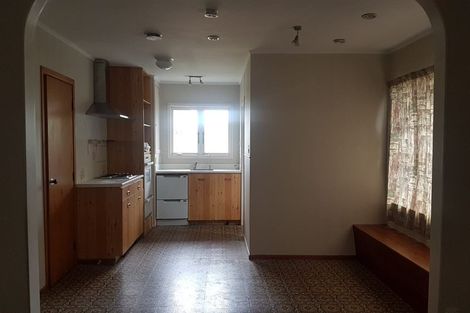 Photo of property in 51 Strid Road, Te Atatu South, Auckland, 0610