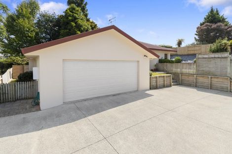 Photo of property in 42 Bell Common Close, Bethlehem, Tauranga, 3110
