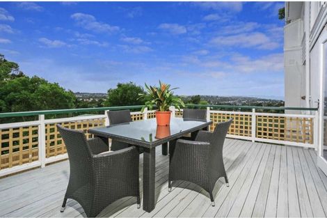 Photo of property in 187 Browns Bay Road, Browns Bay, Auckland, 0630