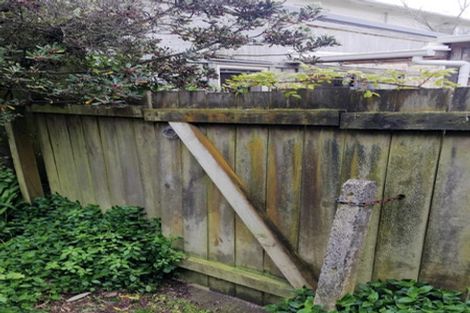 Photo of property in 94 Tannadyce Street, Strathmore Park, Wellington, 6022