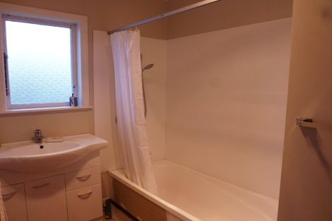 Photo of property in 2 Kowhai Avenue, Edgecumbe, 3120